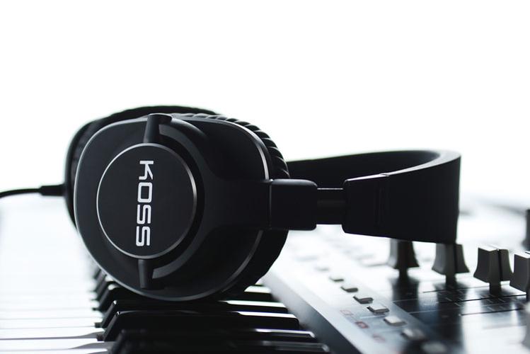 koss/高斯 pro4s錄音室專(zhuān)用監(jiān)聽(tīng)耳機(jī)頭戴式錦藝行貨正品聯(lián)保